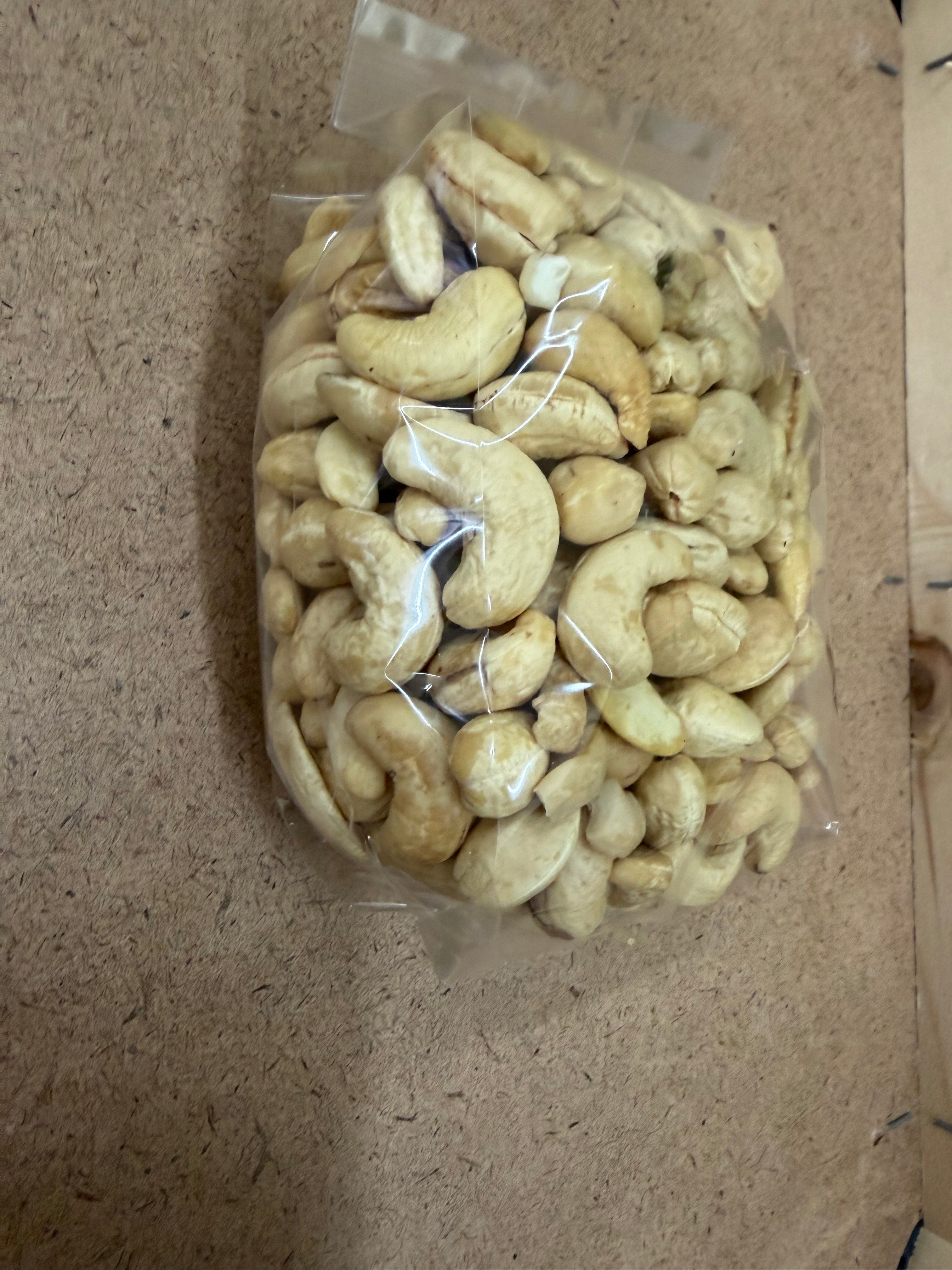 plain cashew nuts