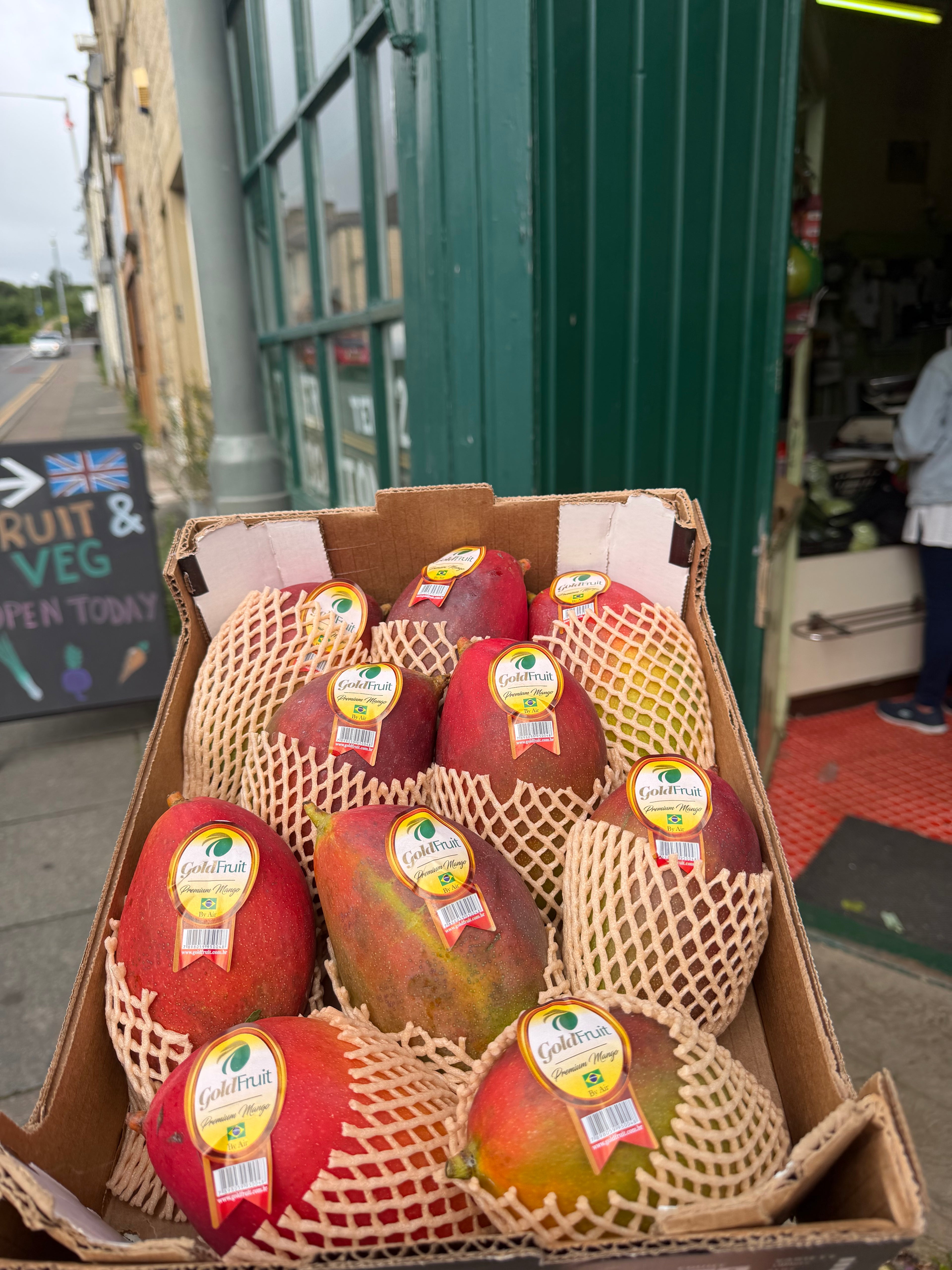 Premium mangoes
