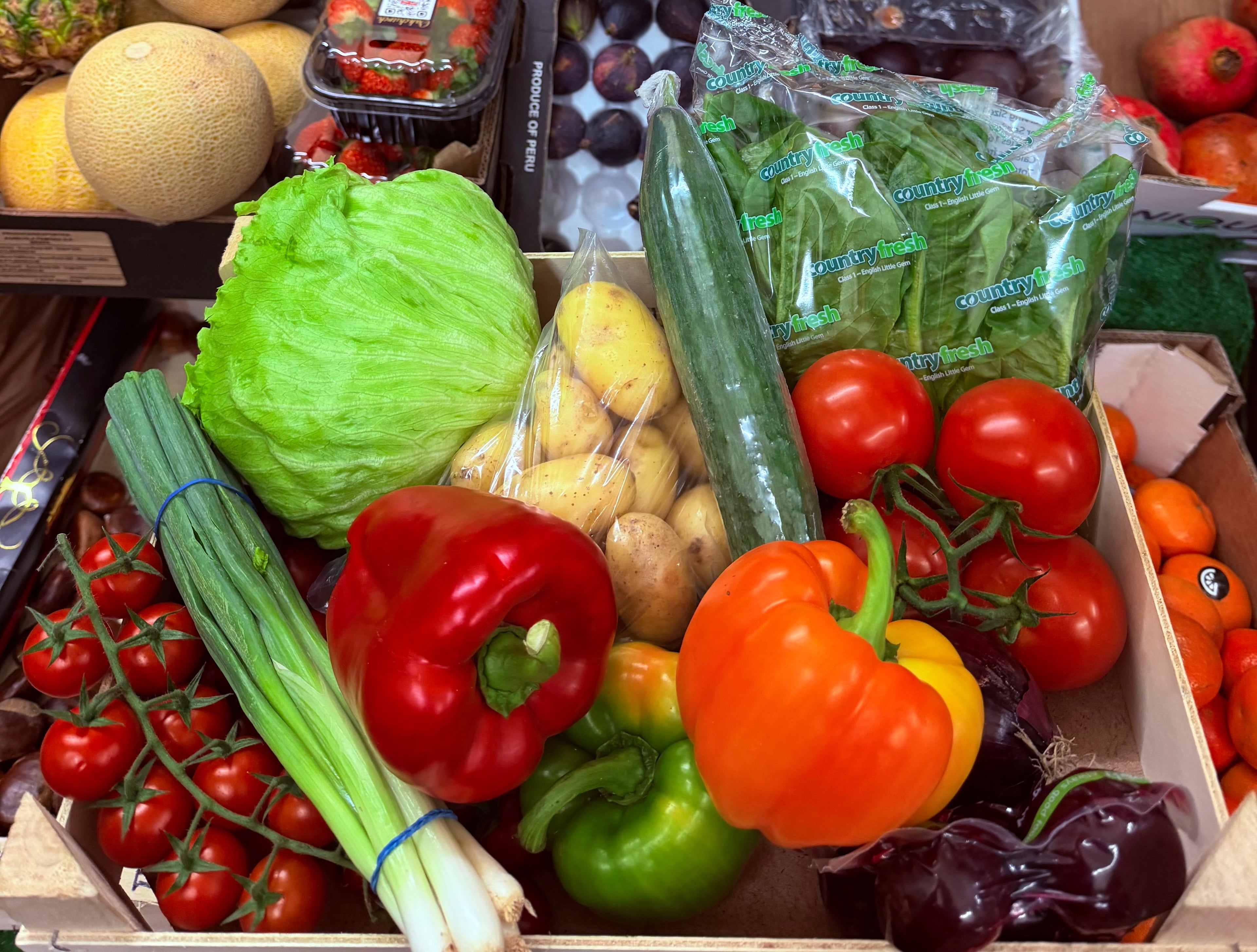 A Weekly salad box £14